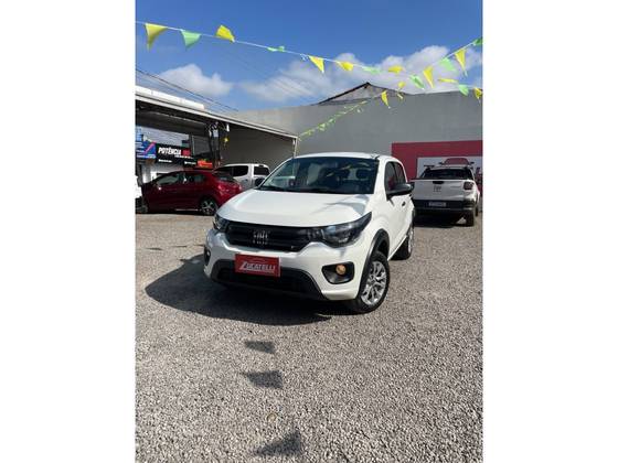 FIAT MOBI 1.0 EVO FLEX LIKE. MANUAL FIAT MOBI 1.0 EVO FLEX LIKE. MANUAL